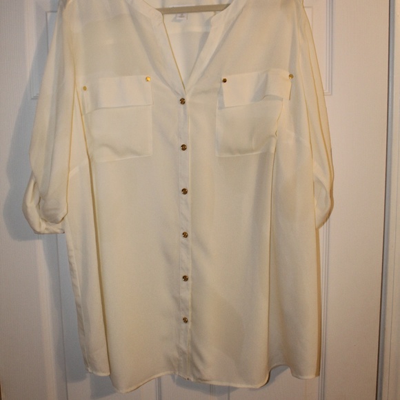 NWOT -3X Charter Club Woman Roll-tab Sleeve Blouse - Picture 7 of 7
